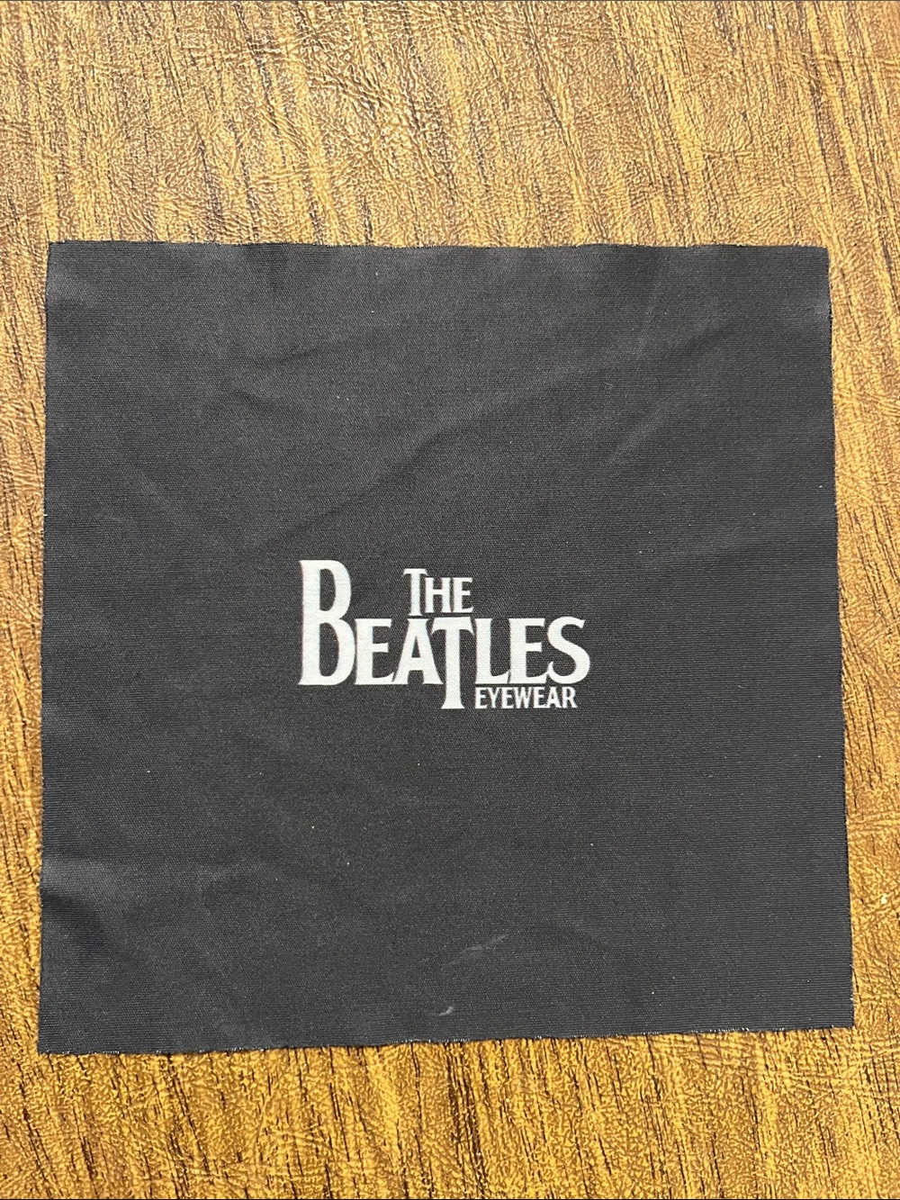 The Beatles Multicolor Yellow Submarine Eyewear Case & Cloth never used! - Picture 7 of 7